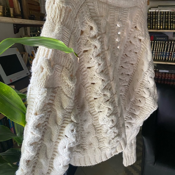NWT Zara Cable Knit Chunky Sweater - Picture 3 of 9